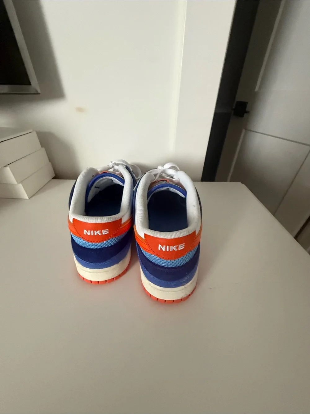 Nike youth low